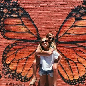 Meet your Posher, Joyce